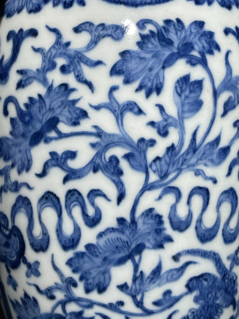 清乾隆 青花福庆有余纹尊 - 图8