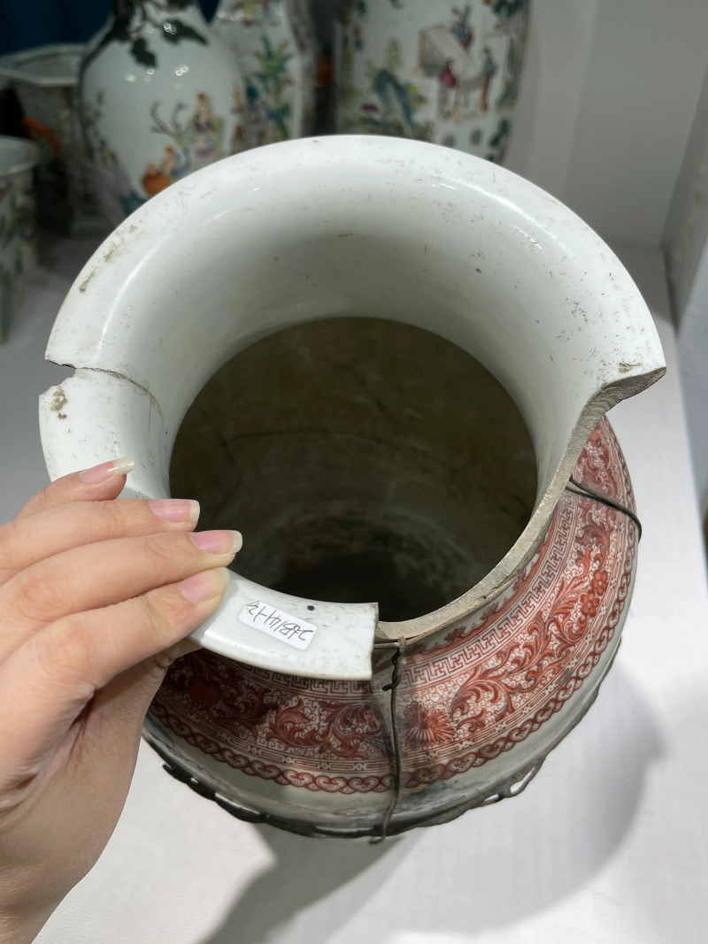 清代 粉彩人物纹瓷器一组十四件 - 图55