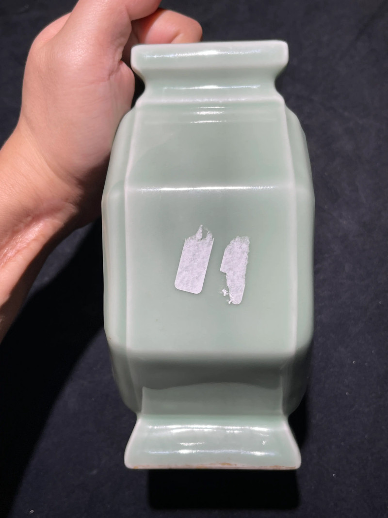 解放初 粉青釉模印花鸟纹尊 - 图5