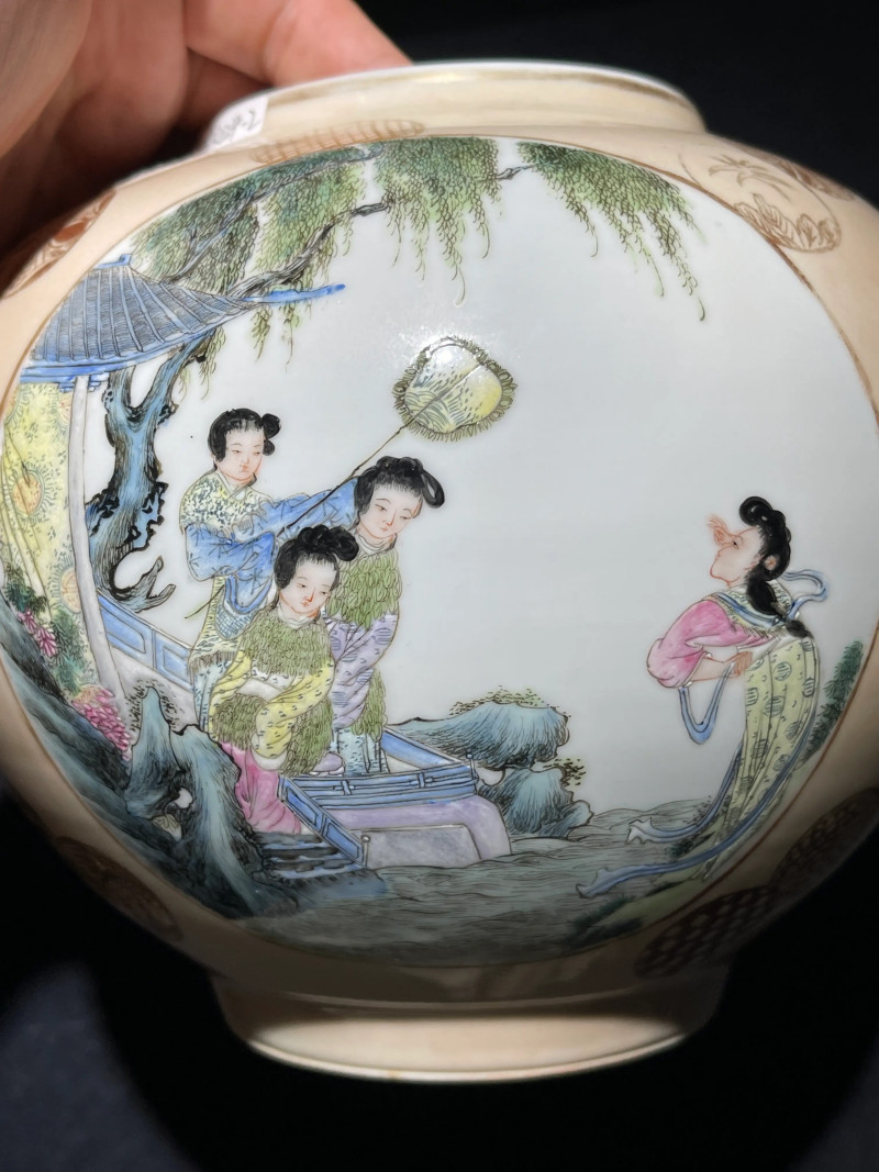 民国 粉彩人物纹皮灯一对 - 图15