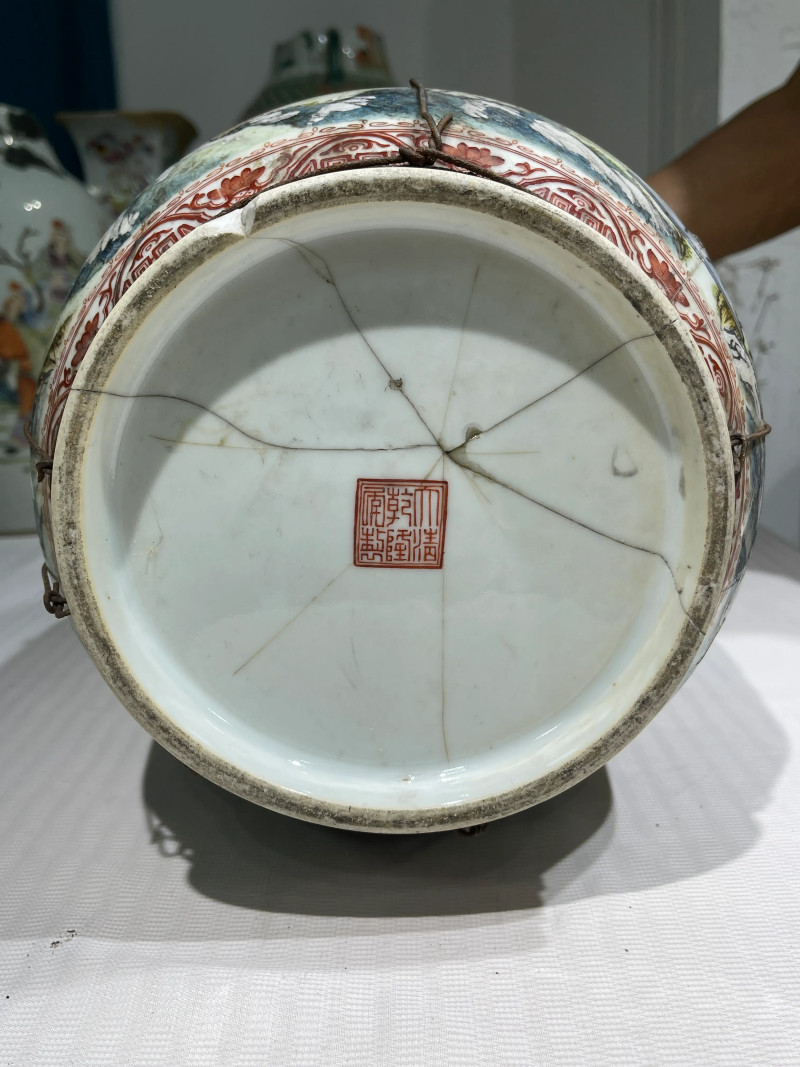 清代 粉彩人物纹瓷器一组十四件 - 图56