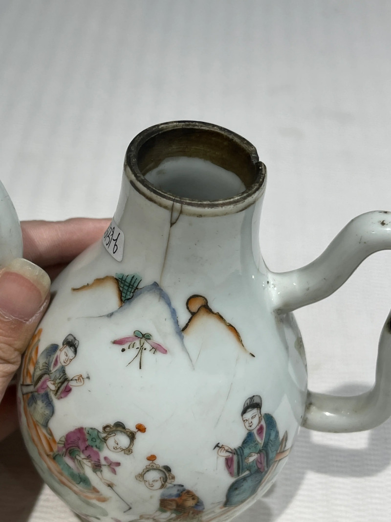 清代 粉彩茶壶一组十二件 - 图63