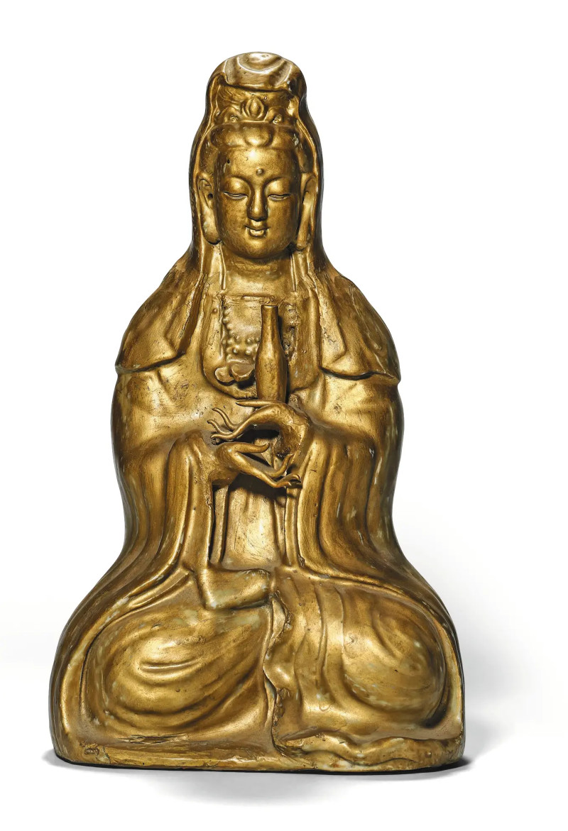 清乾隆 金彩观音瓷塑