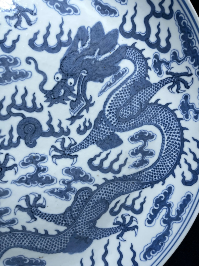 清光绪 青花龙纹大盘 - 图3
