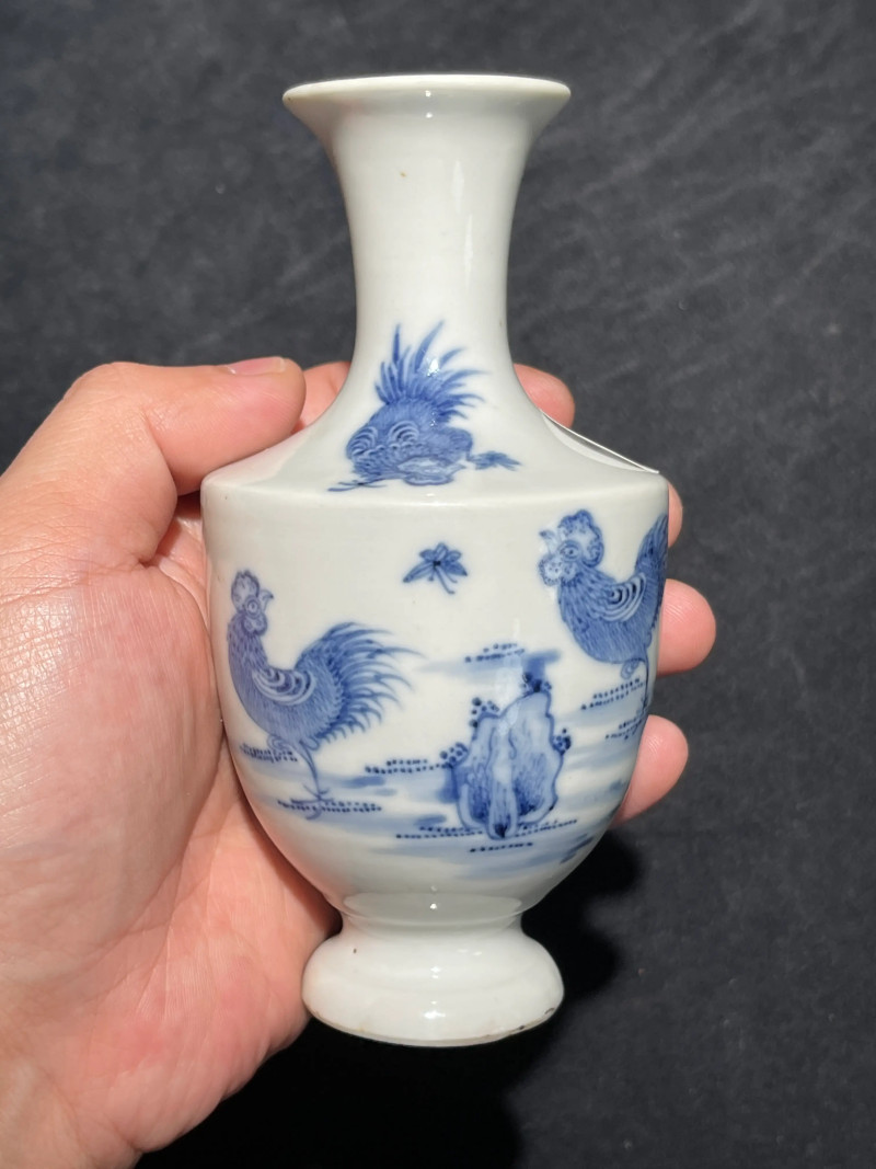 清乾隆 青花大吉图瓶 - 图2