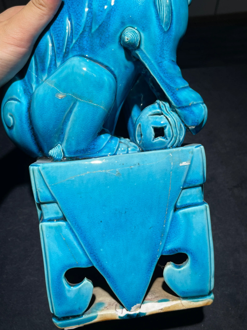 清康熙 孔雀蓝釉狮子瓷塑一对 - 图17