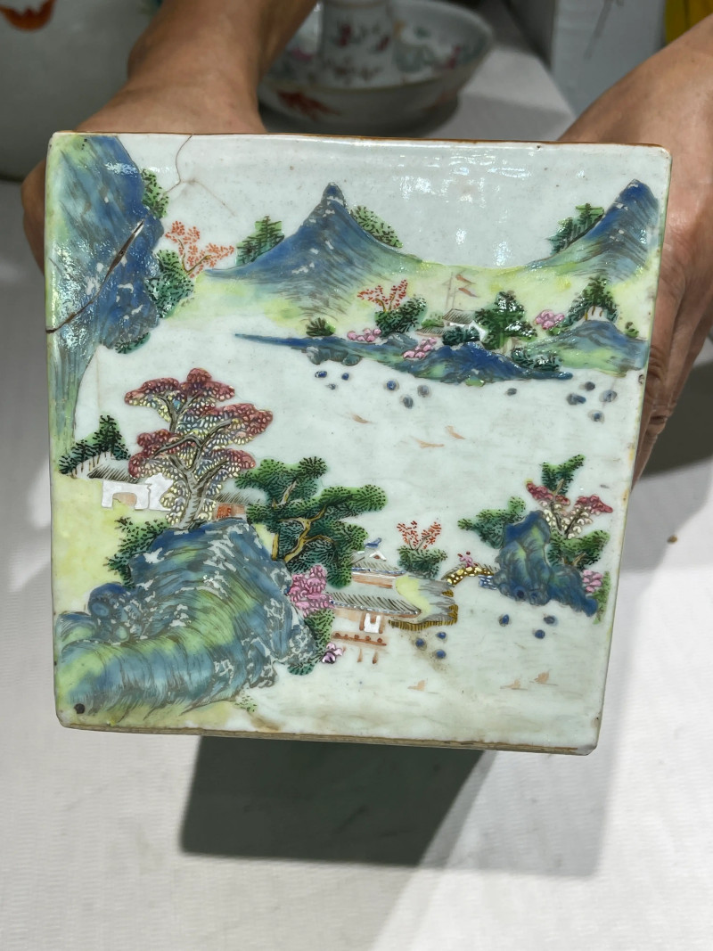 清代 粉彩花盆七件 - 图36