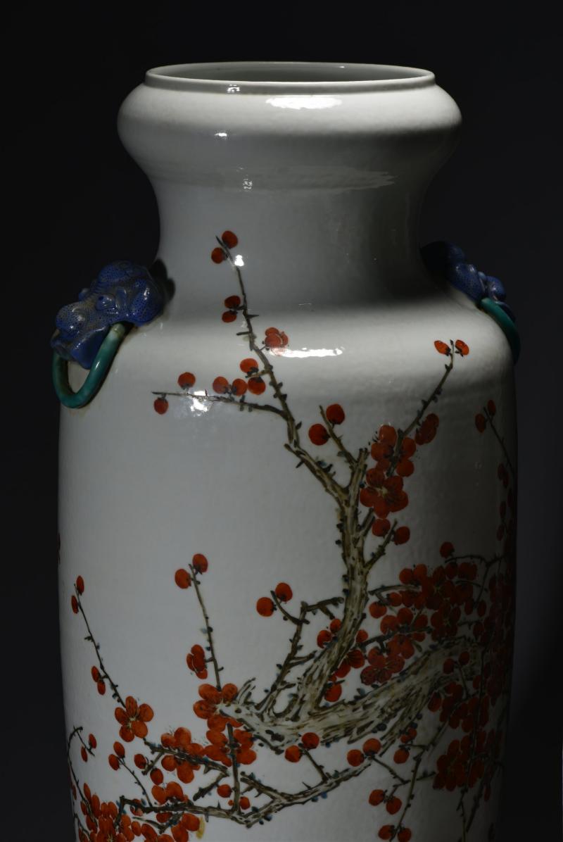 清光绪 金品卿风格浅绛彩梅花图大瓶一对 - 图14