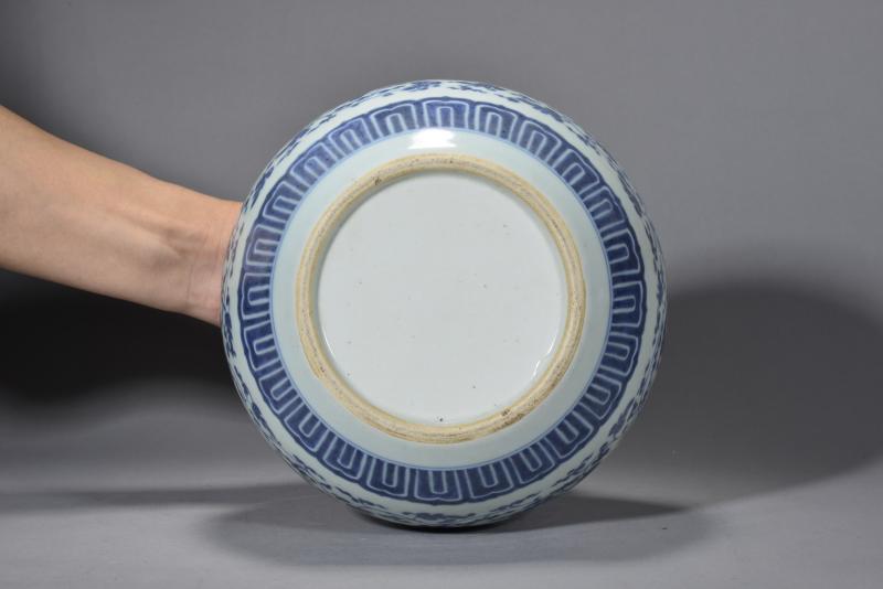 清乾隆 青花缠枝花卉纹太白罐 - 图3