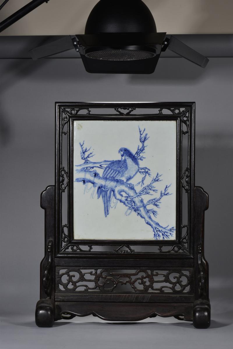 清中期 青花独占鳌头图瓷板 - 图2