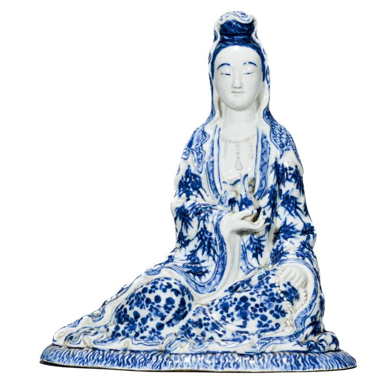 民国 青花折枝花卉纹观音造像