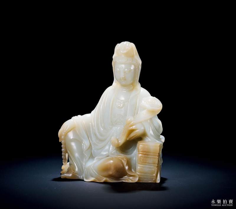 清 青白玉如意观音摆件