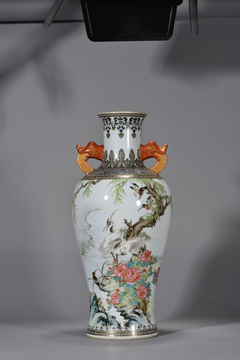 近现代 珐琅彩花鸟纹双兽耳尊 - 图2