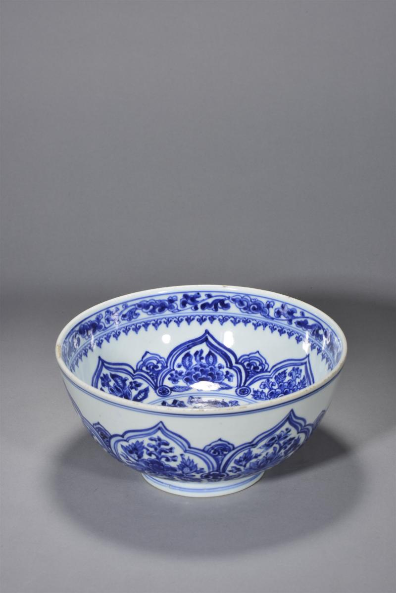 清康熙 青花莲瓣花卉纹大碗 - 图5