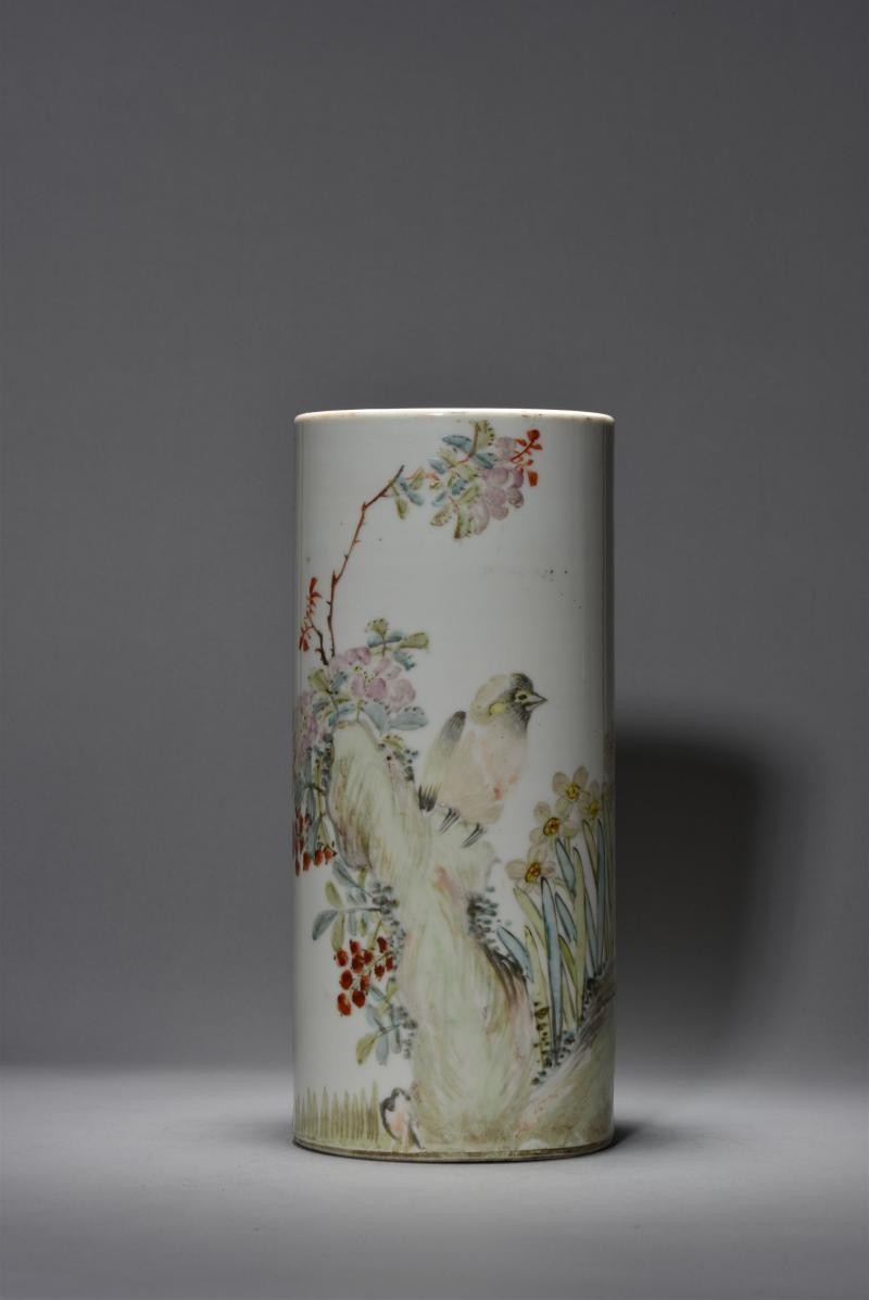 清光绪 梅峰樵浅绛彩花鸟帽筒 - 图2