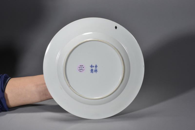 清宣统 浅绛彩花卉纹折腰盘 - 图3
