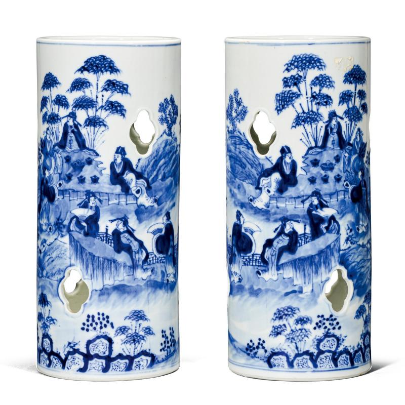 清中期 青花竹林七贤镂空帽筒一对
