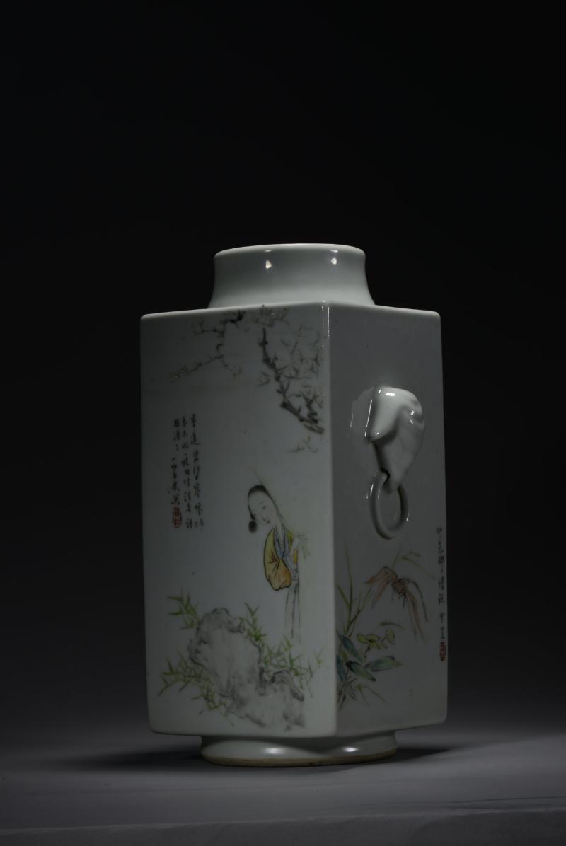 清光绪 程门、程小松父子合作浅绛彩山水花鸟人物纹象耳琮式瓶 - 图10