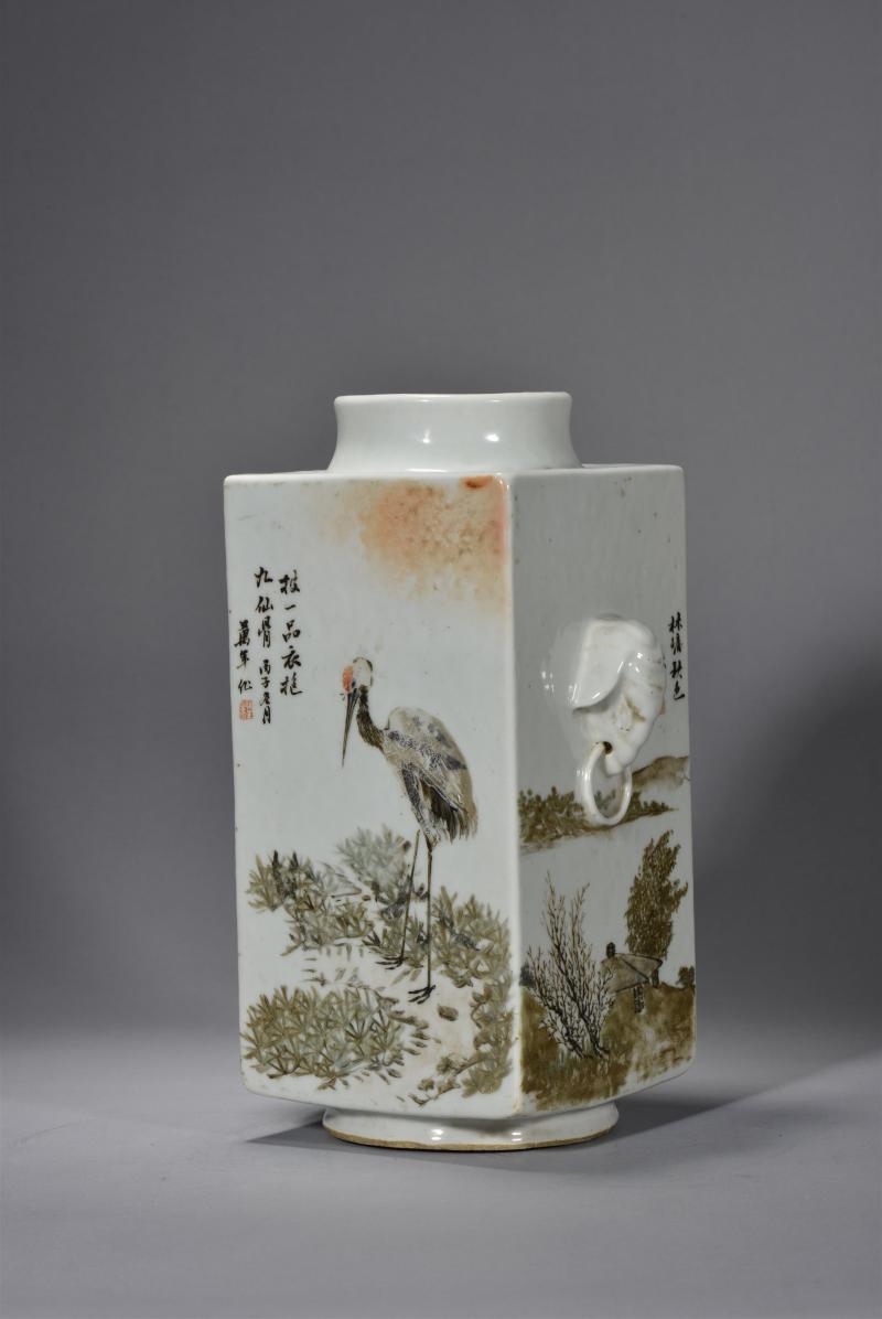 清光绪 程南山浅绛彩山水花鸟琮式瓶 - 图2
