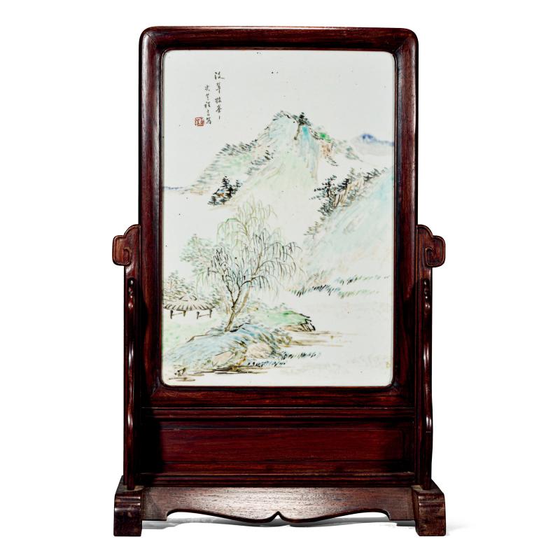 清光绪 程言浅绛彩淡翠摇峰山水瓷板插屏