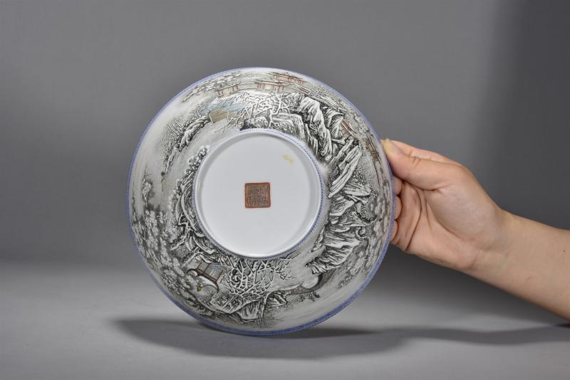 近现代 粉彩雪景薄胎碗 - 图6