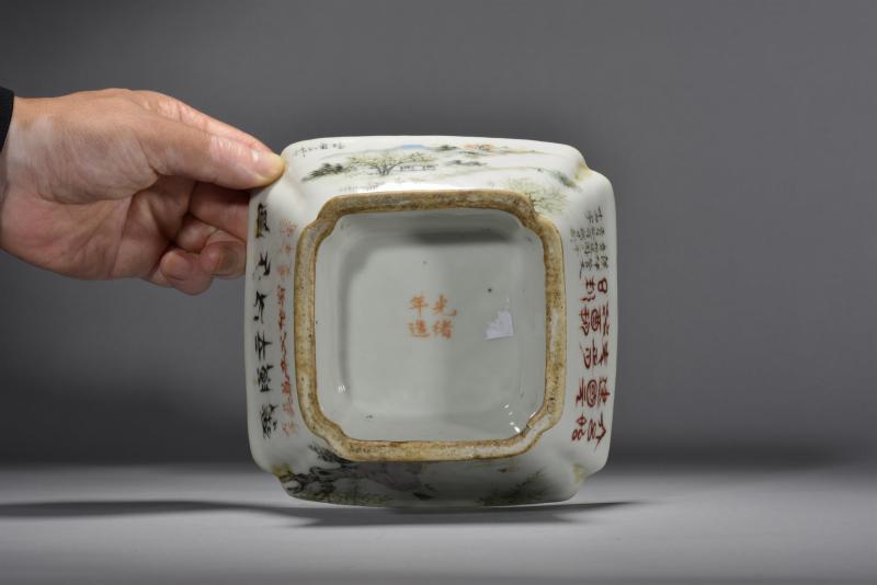 清光绪 罗旸谷山水人物供碗 - 图9