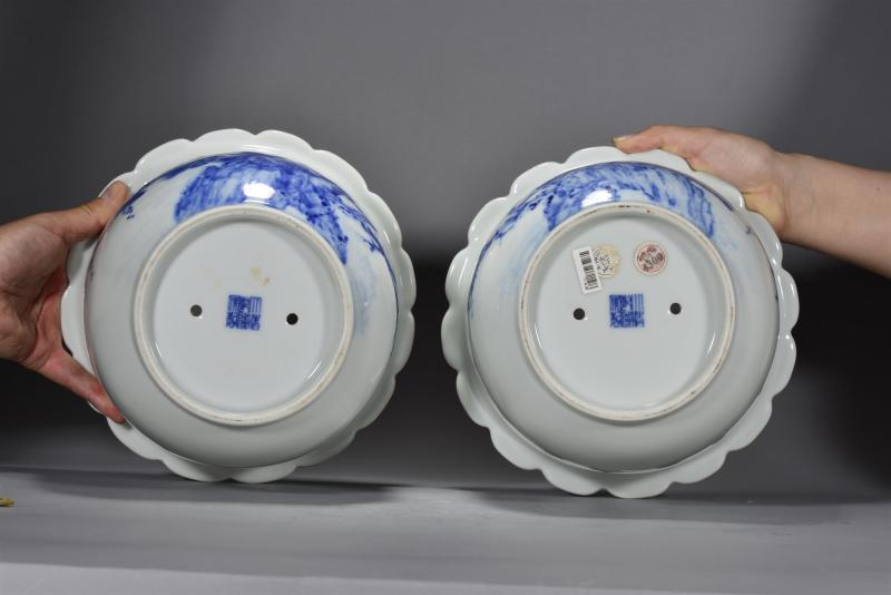 民国 王步风格青花花鸟纹花口花盆一对 - 图5