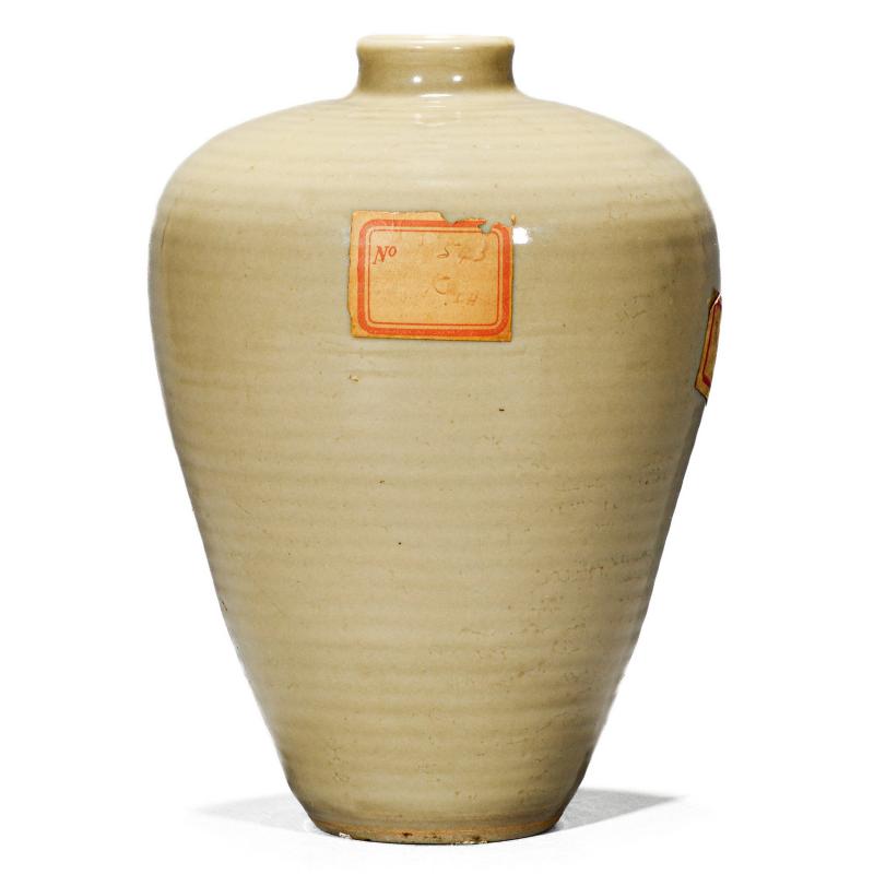 明 仿哥釉弦纹梅瓶