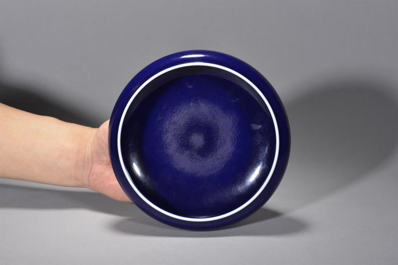 清康熙 宝石蓝釉笔洗 - 图6