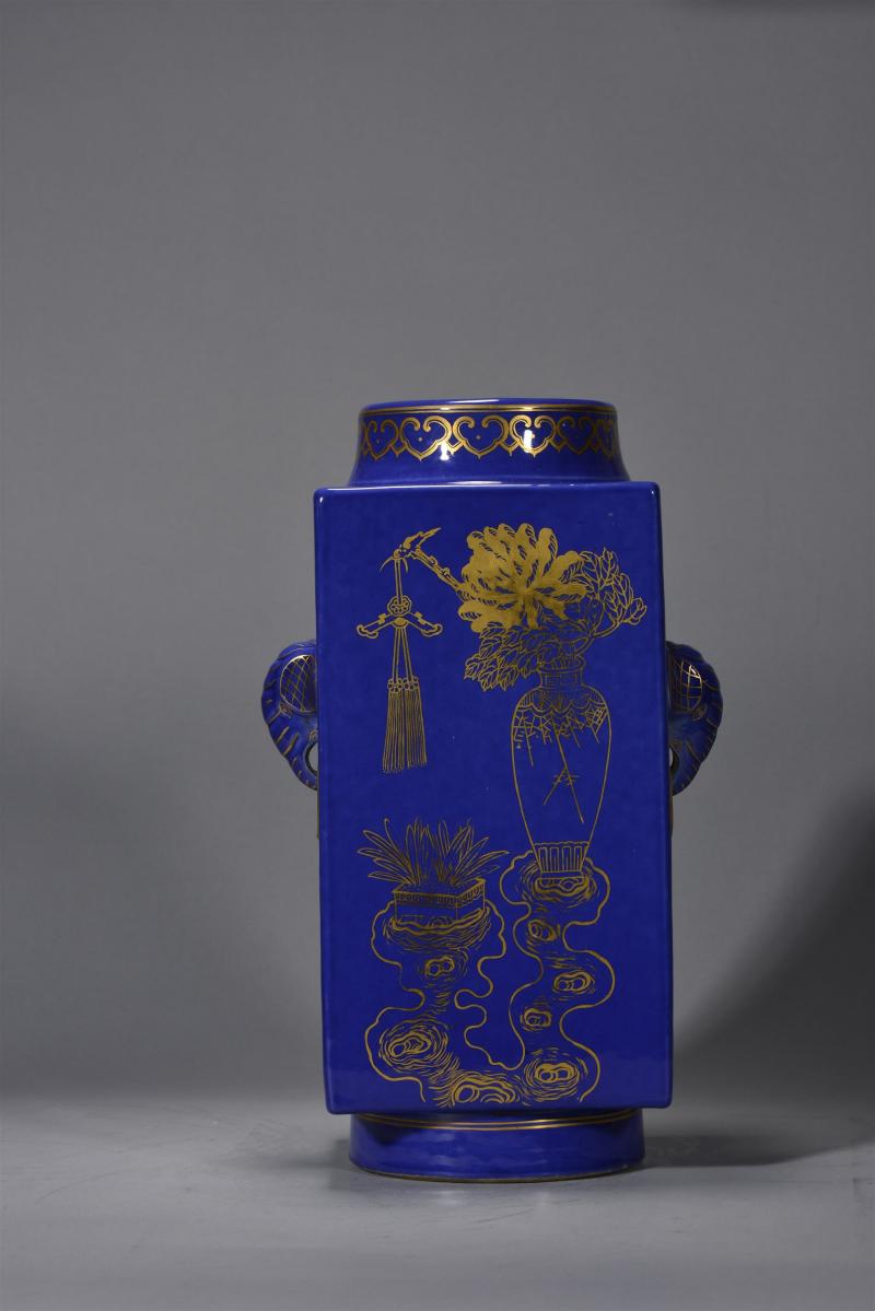 清光绪 祭蓝描金受天百禄图象耳琮式瓶 - 图6