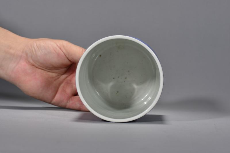 清康熙 洒蓝釉笔筒 - 图5