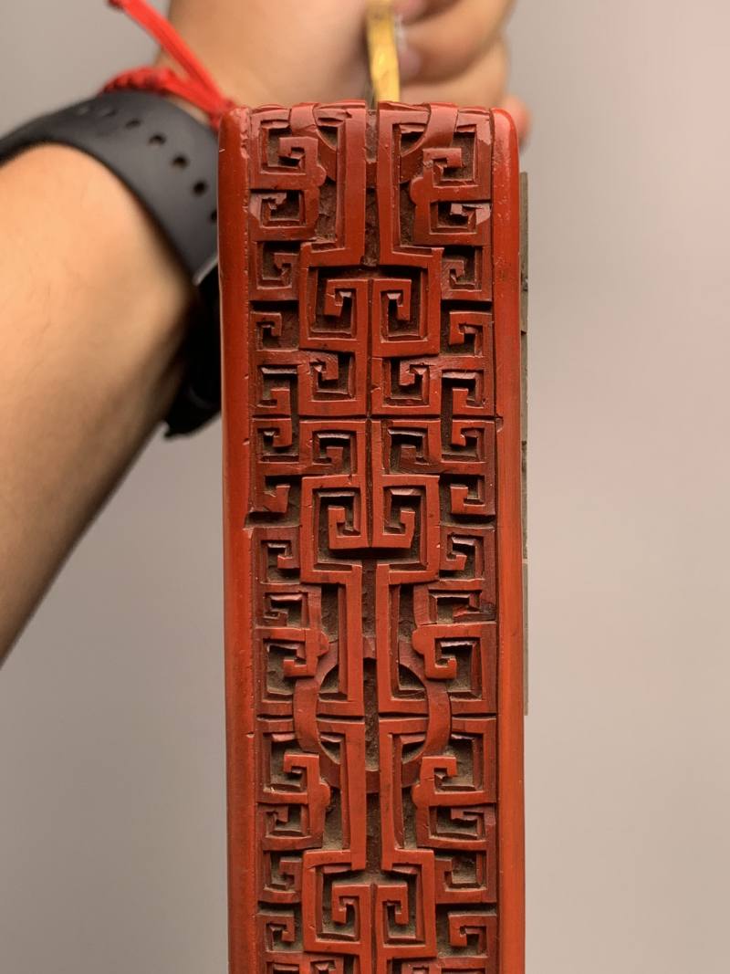 清乾隆 剔红嵌玉诗文兰石图挂屏一对 - 图29