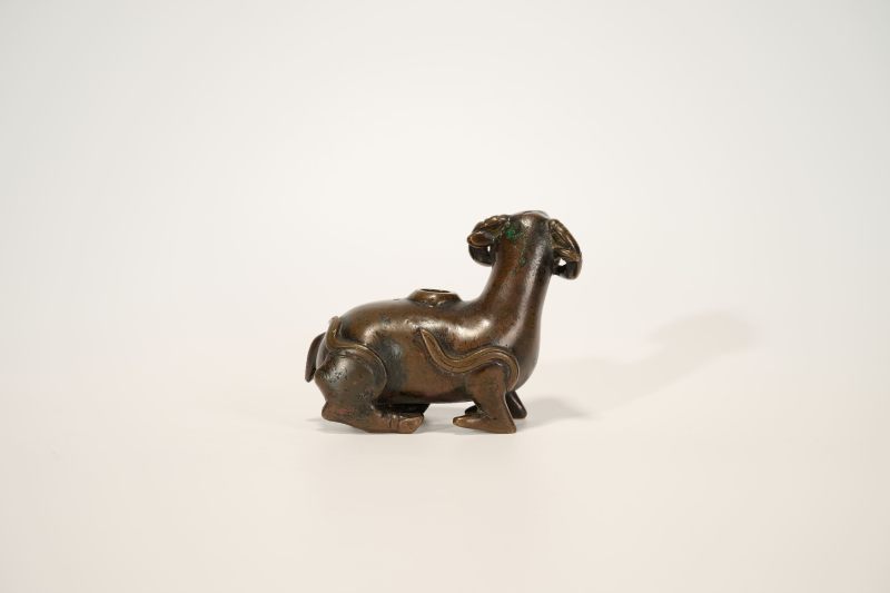 Lot891 明代 铜羊型砚滴 - 图5