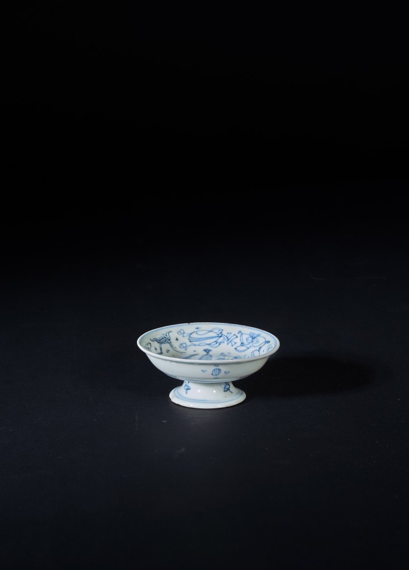明天启 青花杂宝纹小高足盘 - 图2
