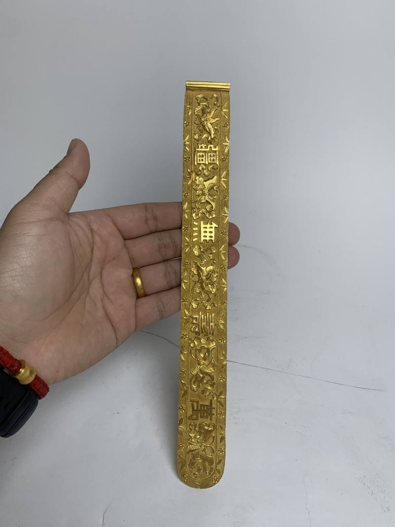 清 金錾花万寿无疆扁方 - 图2