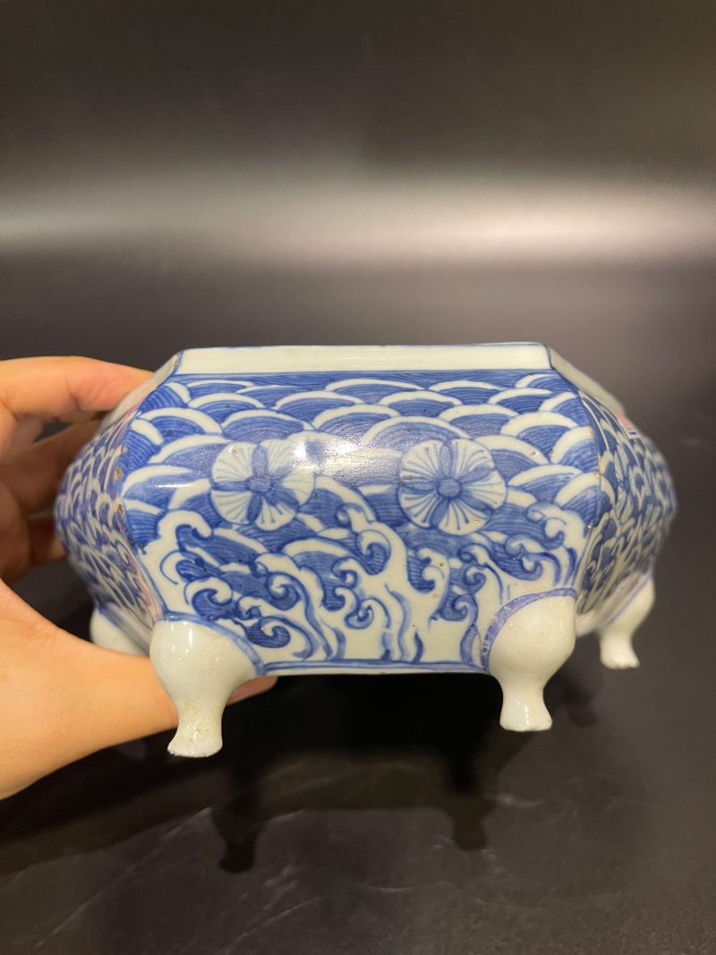 明晚期 青花落花流水六方形洗 - 图5