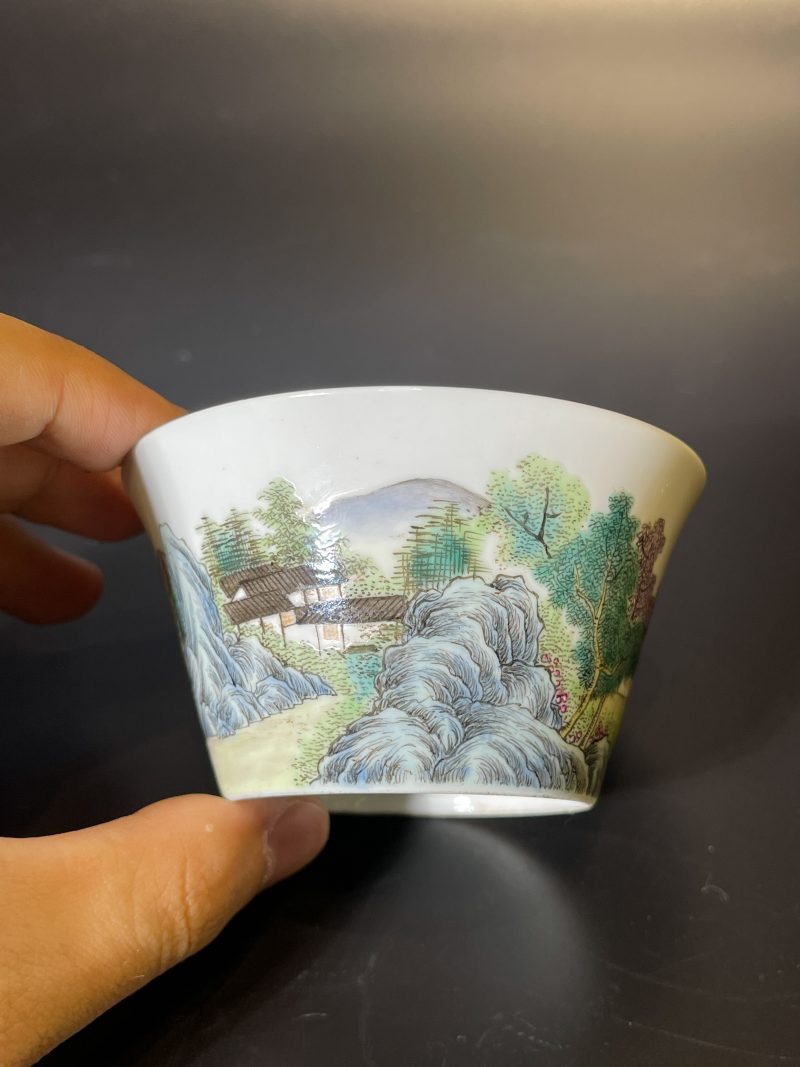 民国 粉彩山水纹马蹄杯 - 图8