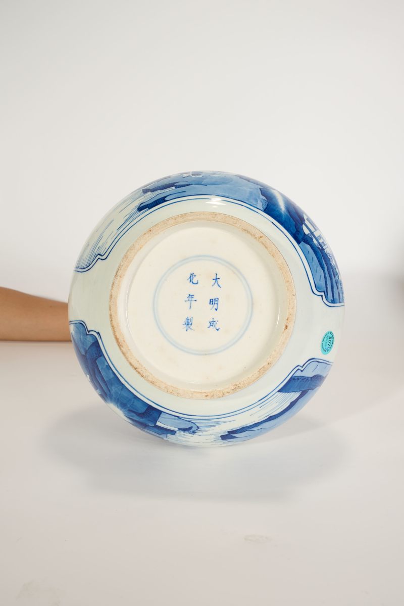 Lot829 清 青花人物故事图胆瓶一对 - 图7