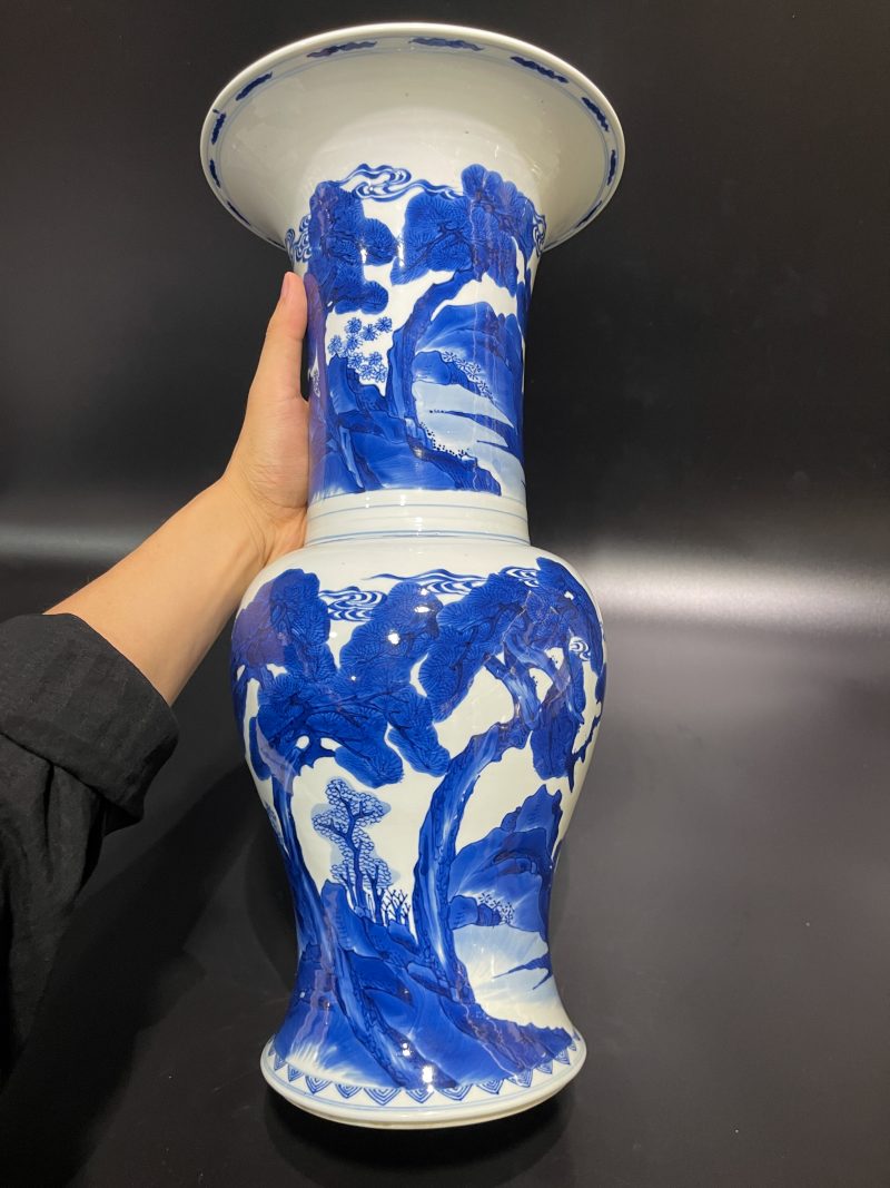 清康熙 青花山水鹤鹿同春凤尾尊 - 图7