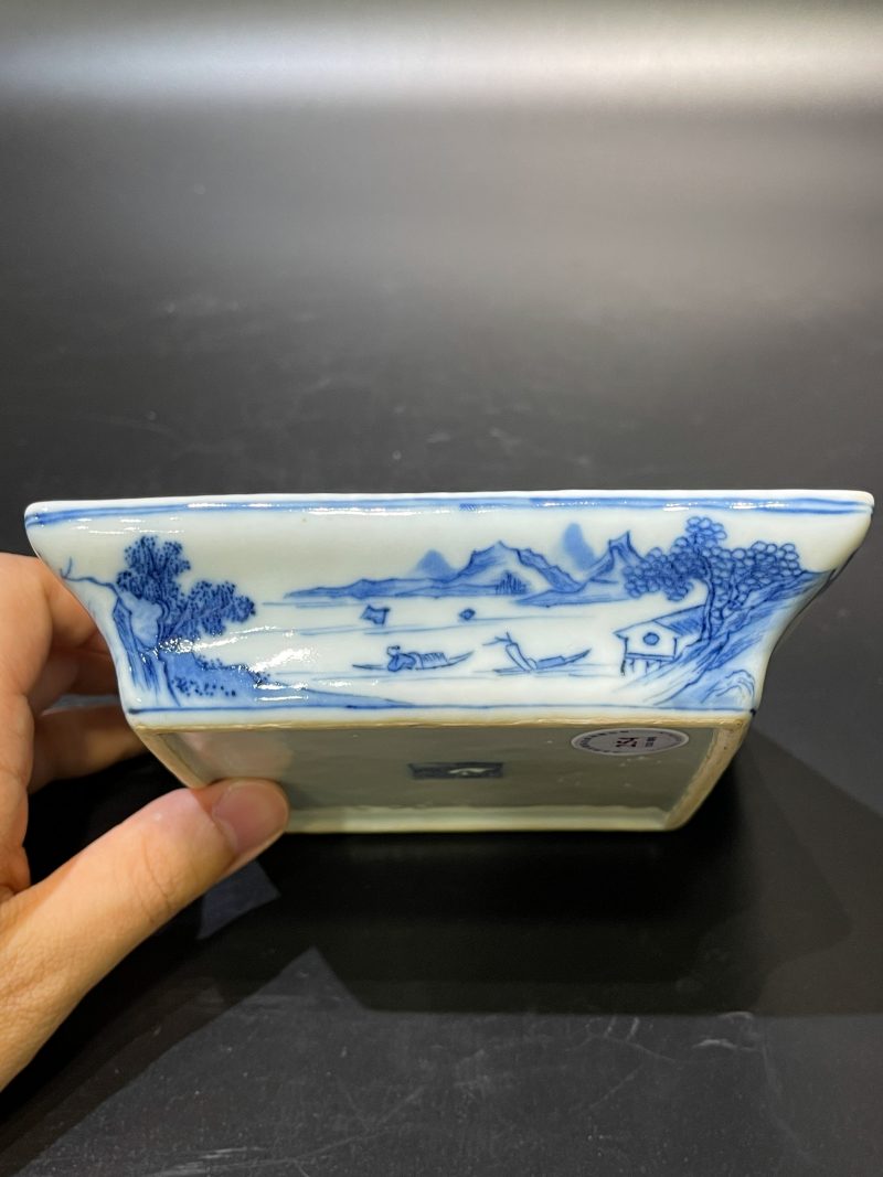 清嘉庆 青花山水人物图方盘 - 图11