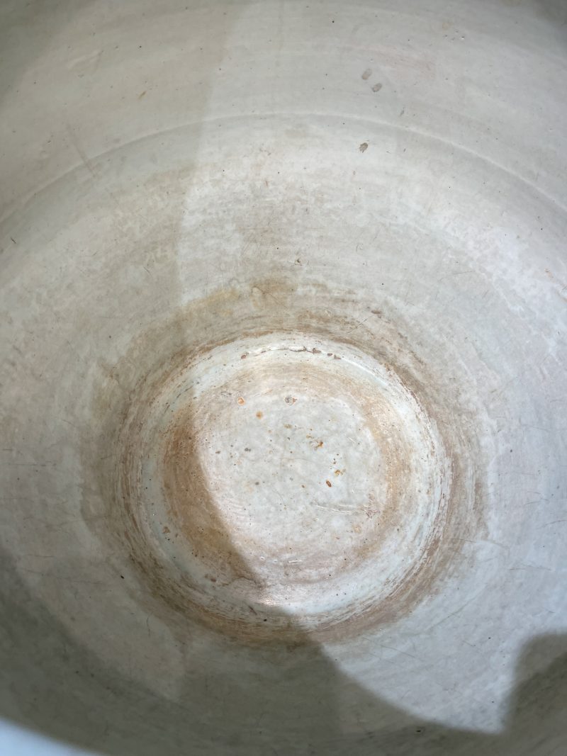 清乾隆 宝石蓝釉开光粉彩花鸟图大缸 - 图7