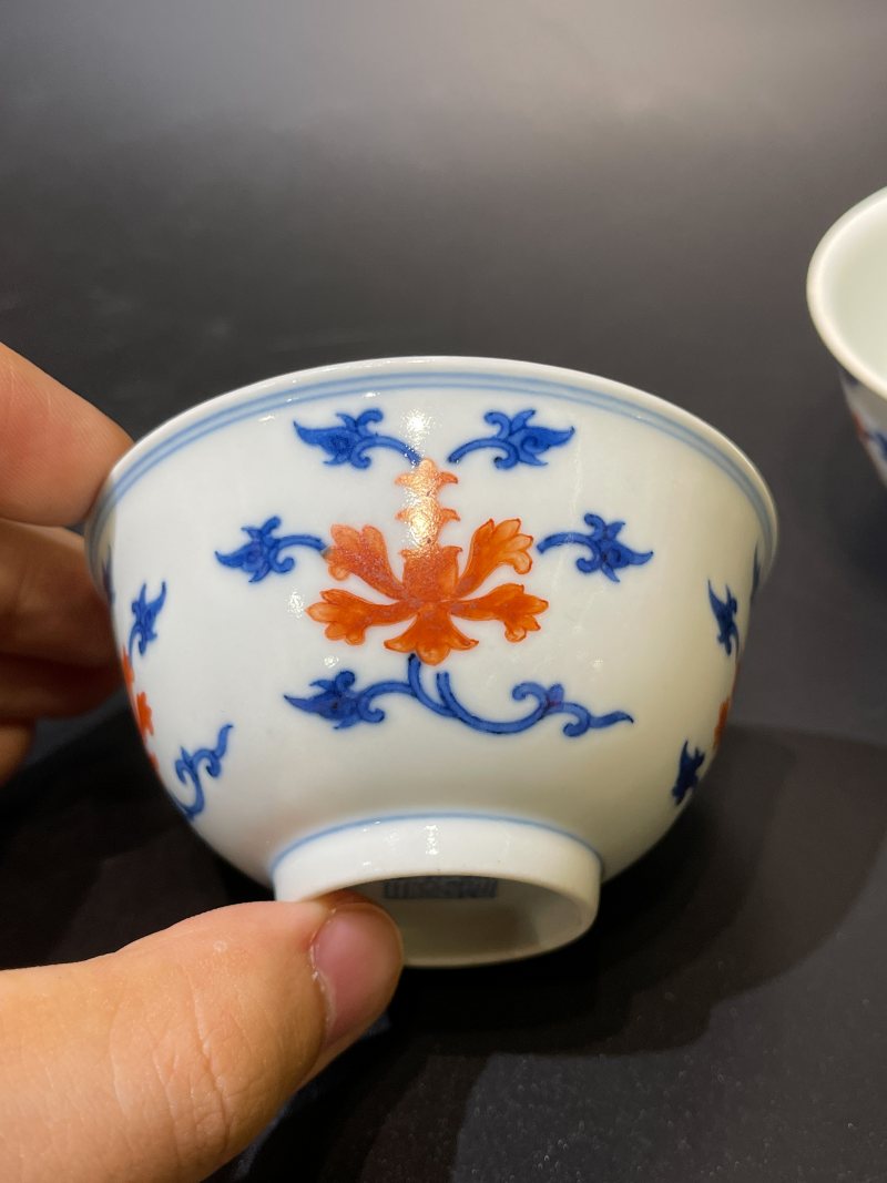 清道光 青花矾红宝相花纹茶圆一对 - 图6