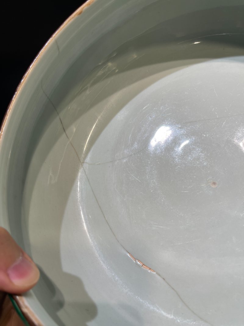 清 素三彩刻划海水金蟾纹三足洗 - 图9