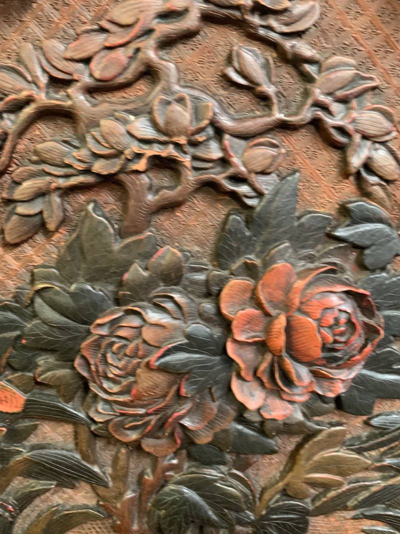 清中期 剔彩嵌珐琅吉庆八宝纹花篮形璧屏一对 - 图7