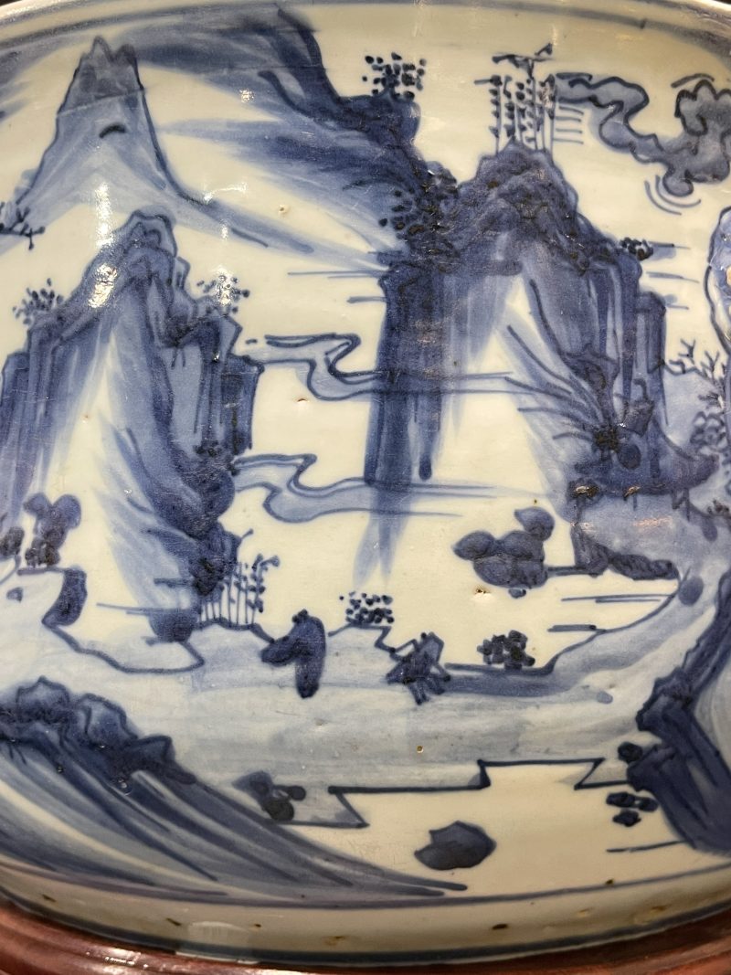 明天启 青花山水人物图铺首大炉 - 图11
