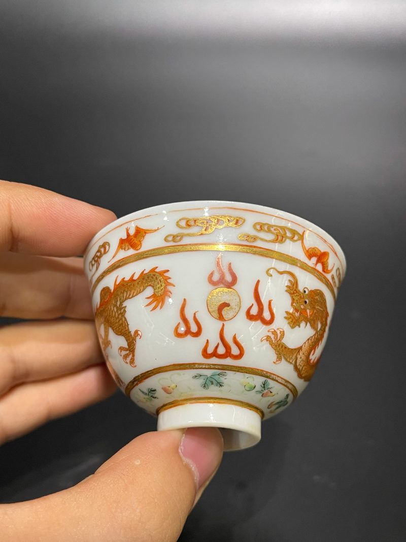 清光绪 粉彩描金双龙赶珠纹杯 - 图5