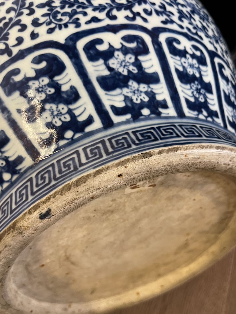 清中期 青花龙穿花纹双耳盘口大瓶 - 图14