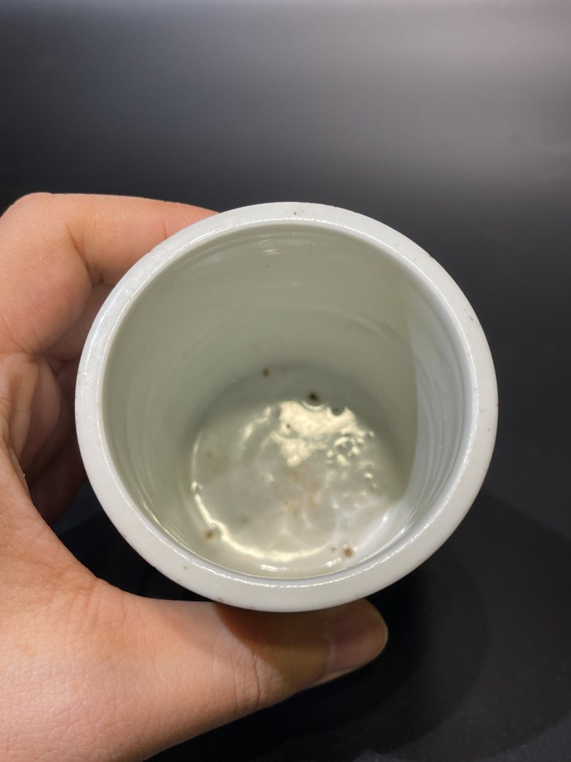 清乾隆 唐英 墨彩踏雪寻梅笔筒 - 图10