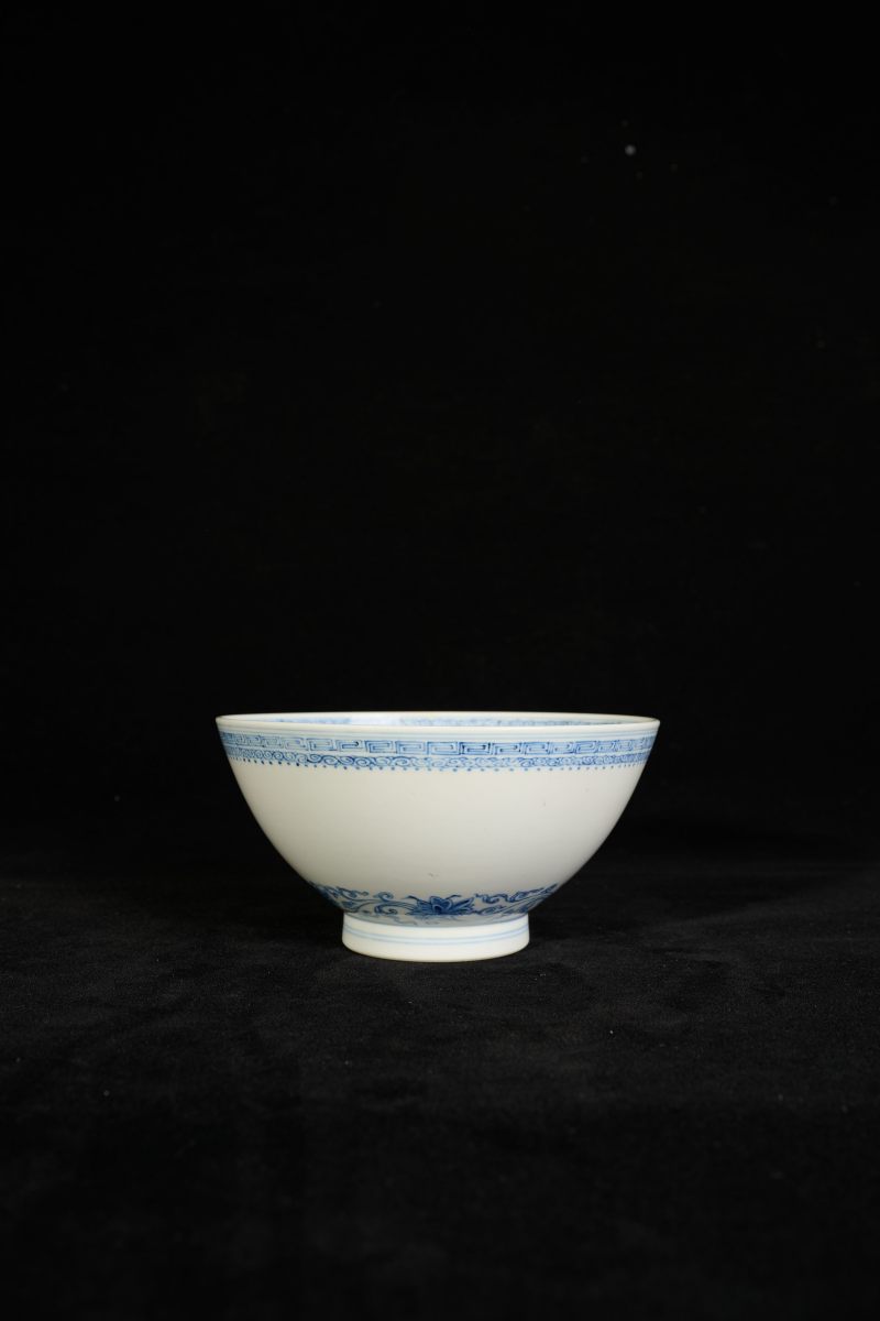 Lot838 清乾隆 青花鸡心碗 - 图2
