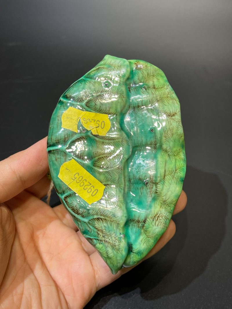 清中期 粉彩仿生荷叶形砚滴 - 图6